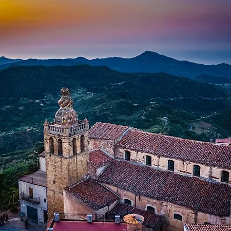 Casa Vacanze Lina * San Mauro Castelverde